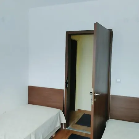 Apartment Тристаен Апартамент В Банско Bansko